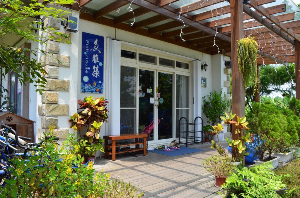 דירות דונגשאן Fish House 宜蘭獨棟別墅 戲水池 生態diy 安農溪自行車 מראה חיצוני תמונה